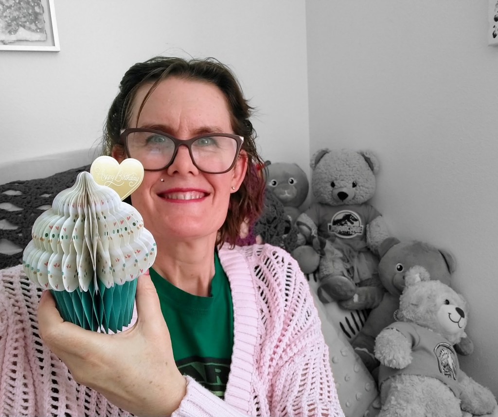 Keep Me as the Apple of Your&nbsp;Eye!